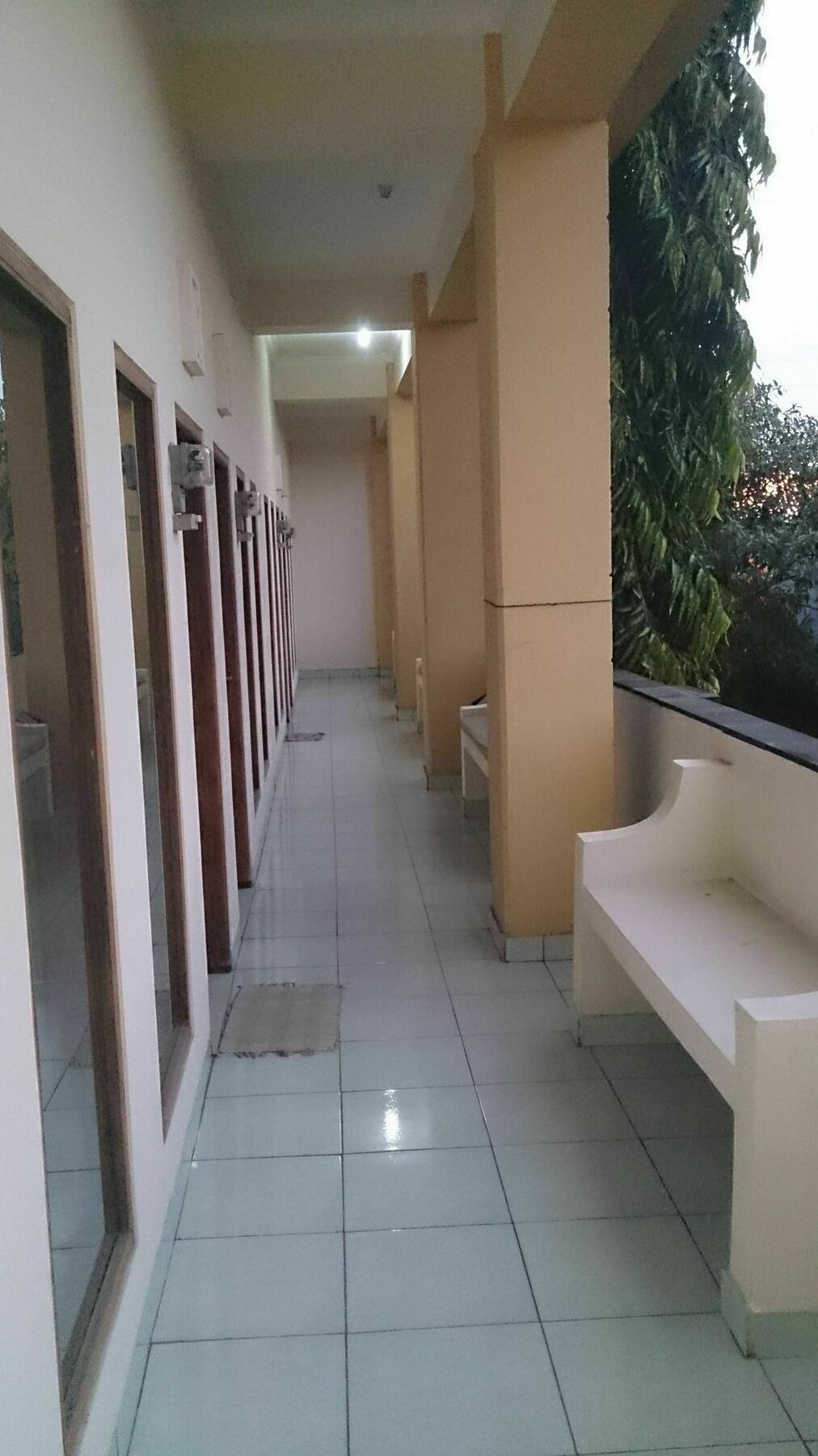 Hotel Pondok Taman 828 Denpasar Exteriér fotografie